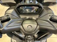 YAMAHA XMAX 300 Tech Max